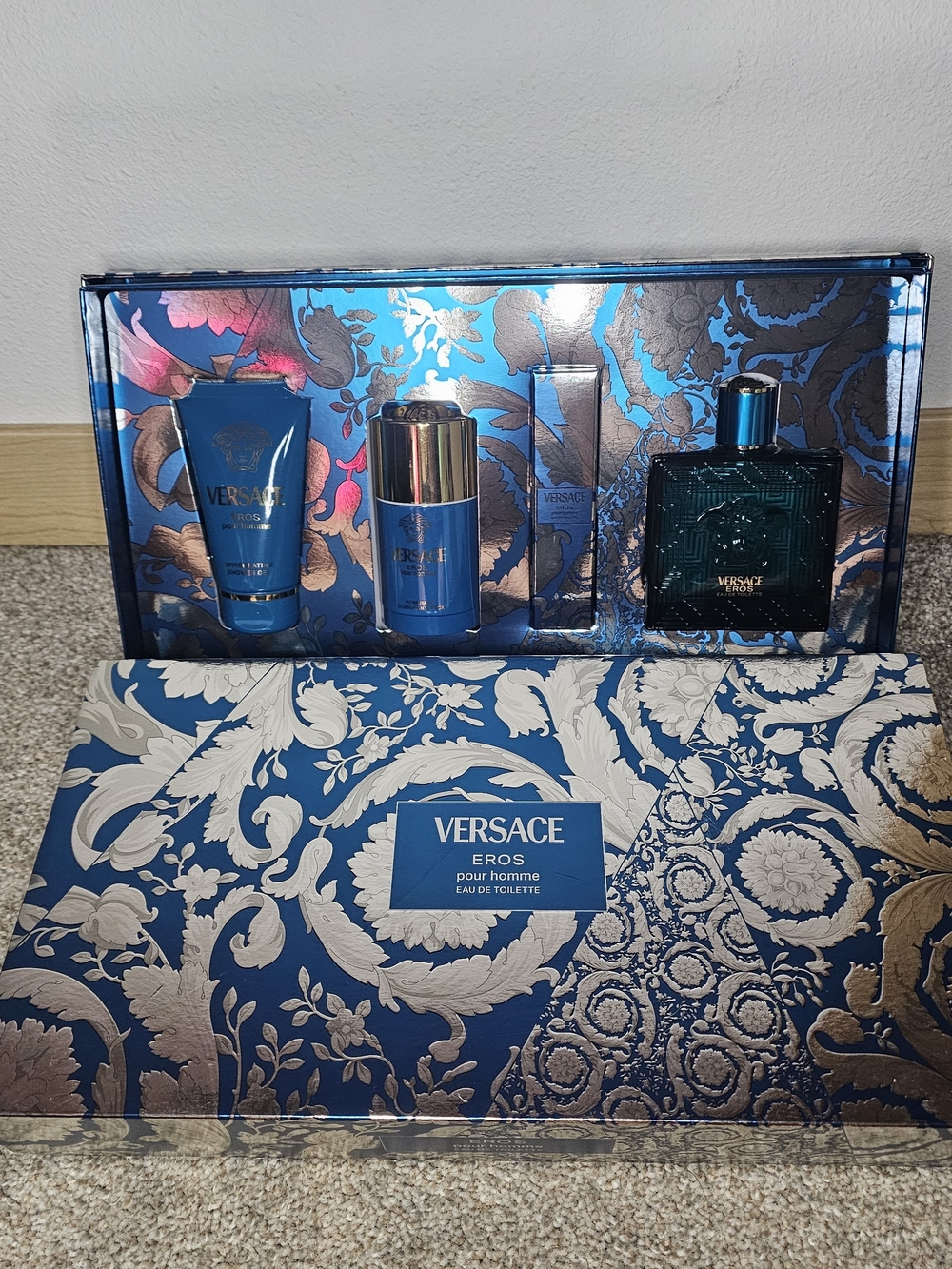 Versace Eros Men’s Fragrance Gift Set - Blue